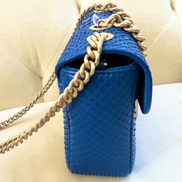 💙Extremely Rare💙Chanel Python Royal Blue GHW Single Flap Bag - Picture 9 of 15